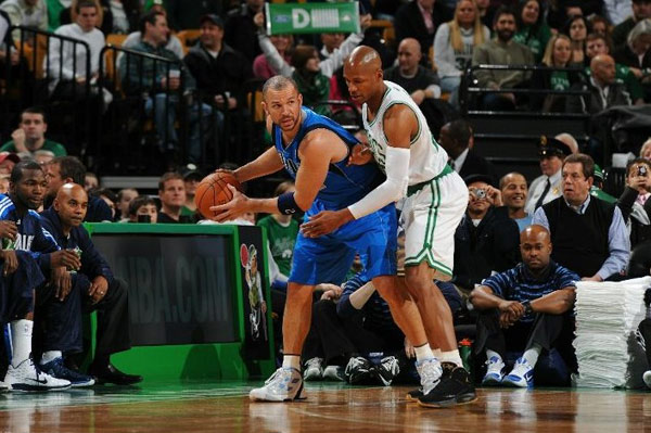 帮助球队收 帮助球队收