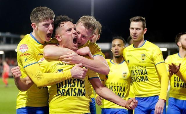 当一位曾在 当一位曾在